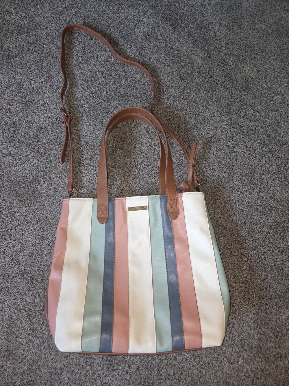 Frye & Co Purse